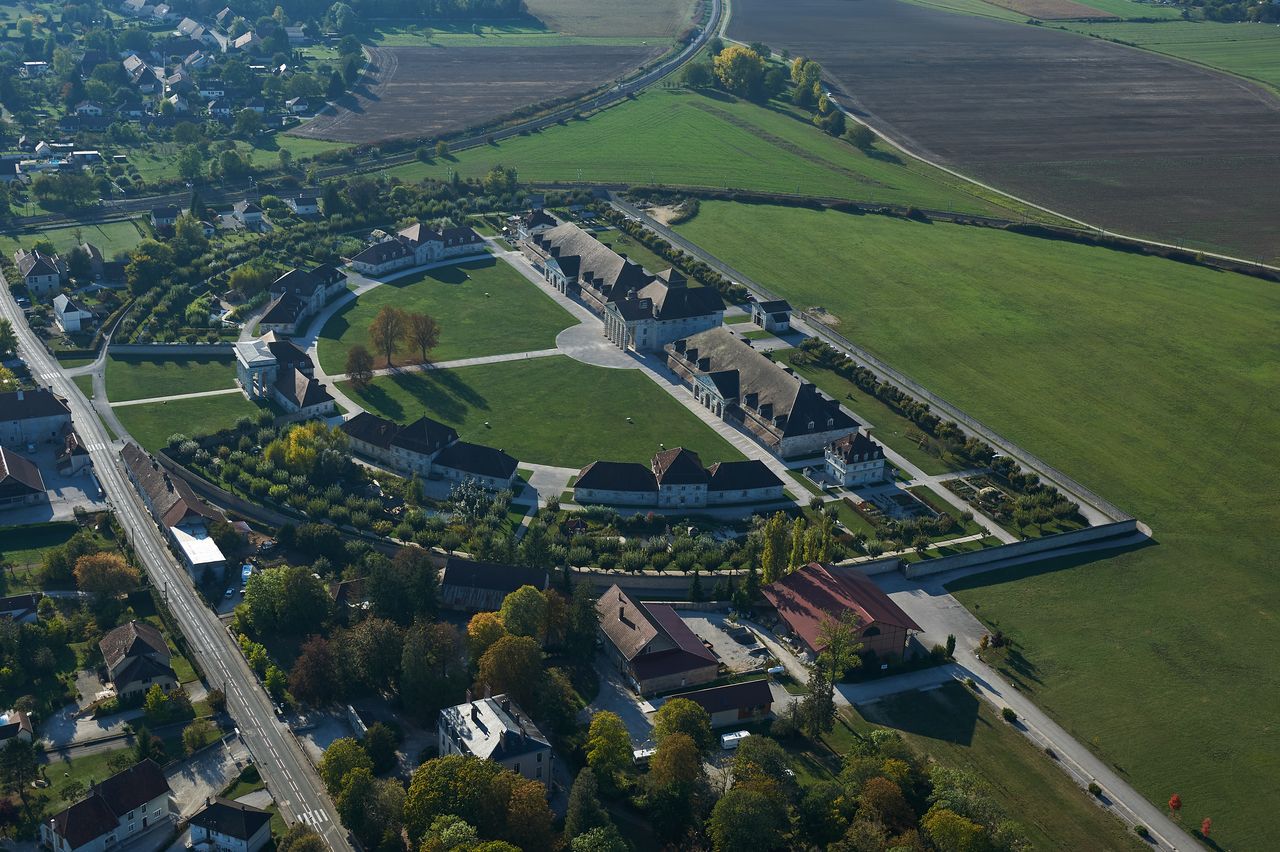 Monuments Salines Royales d'Arc-Et-Senans BI-0174